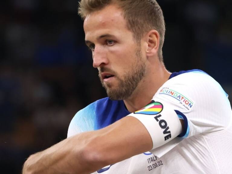A menos de dos meses para el inicio: Harry Kane se rebela contra Qatar y jugará el Mundial con un brazalete arcoíris