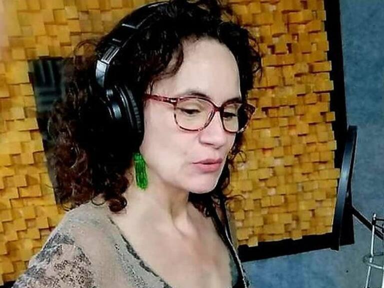 Ciudadanas que impactan: Natacha Valenzuela crea videolibros para la infancia sorda