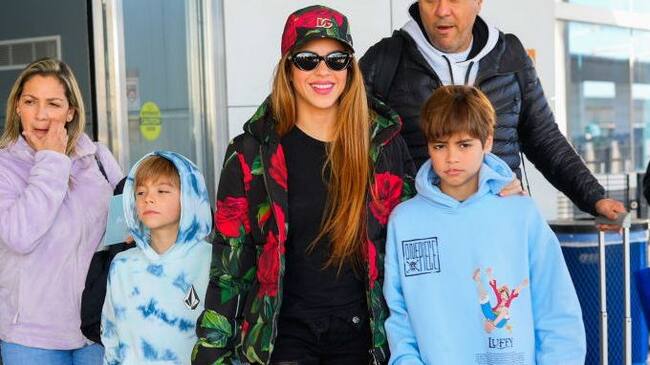 NEW YORK, NY - MARCH 9: Sasha Pique Mebarak, Shakira and Milan Pique Mebarak are seen at JFK Airport on March 9, 2023 in New York City. (Photo by MEGA/GC Images)