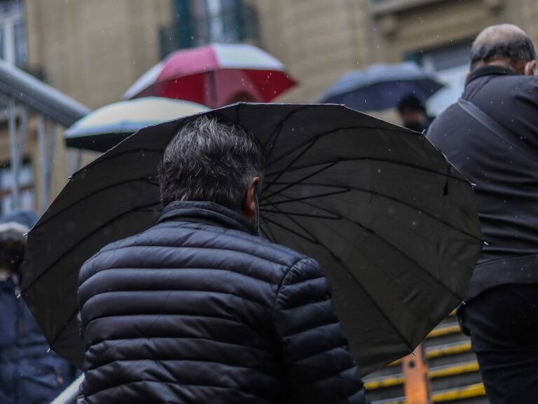 Lluvia en Santiago