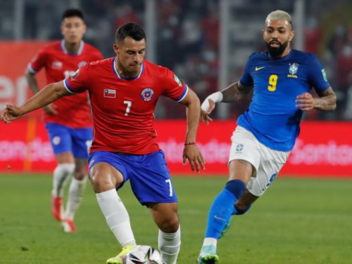 Iván Morales y su orgullo por debutar oficialmente con la Roja adulta pese a la derrota: «Lo di todo»