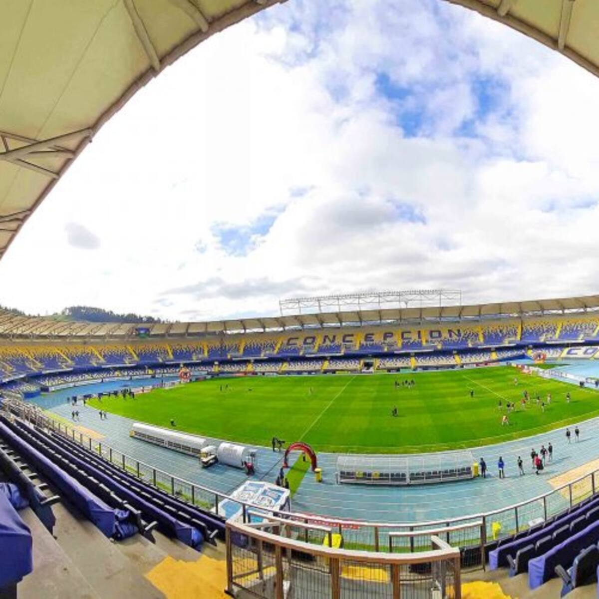 Dolor de cabeza para la ANFP: Concepción rechazó ser opción de recibir la Supercopa 2025 entre la U y Colo Colo