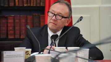 Presidente del Senado dice que es “imposible” condonar el CAE: “Tiene que continuar porque los recursos para la gratuidad no alcanzan para todos”