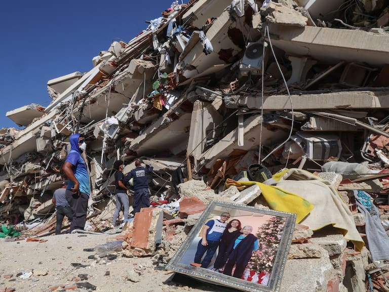 Aumenta a 3.342 la cifra de muertos tras doble terremoto en Venezuela: número de heridos asciende a 16.740 personas