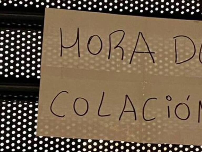 Trabajadora de mall sobre el cartel que se hizo viral: «Encuentro inhumano que alguien reclame porque salgo a comer»