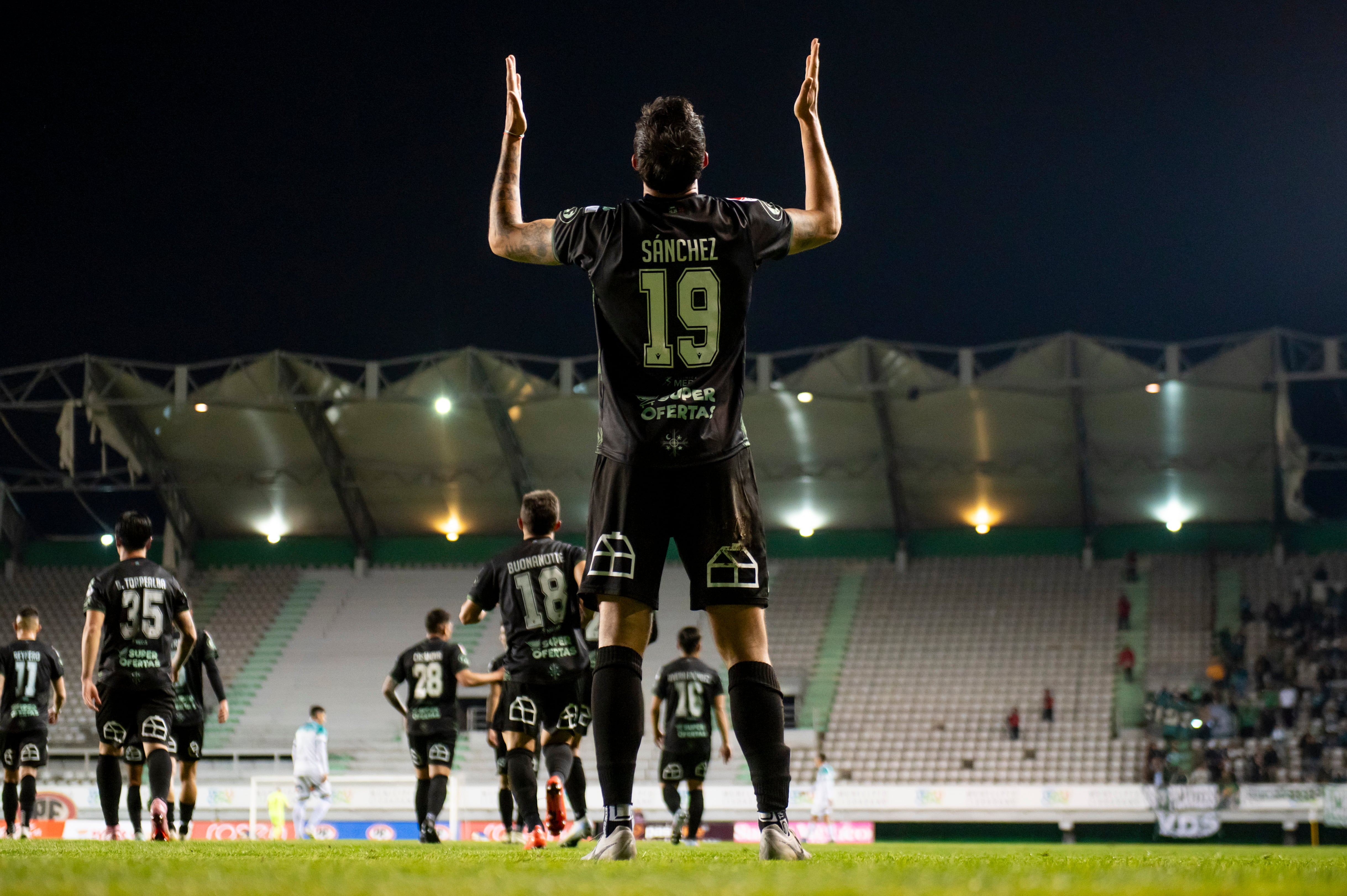 Deportes Temuco le dio una mano a Cobreloa venciendo a Santiago Wanderers
