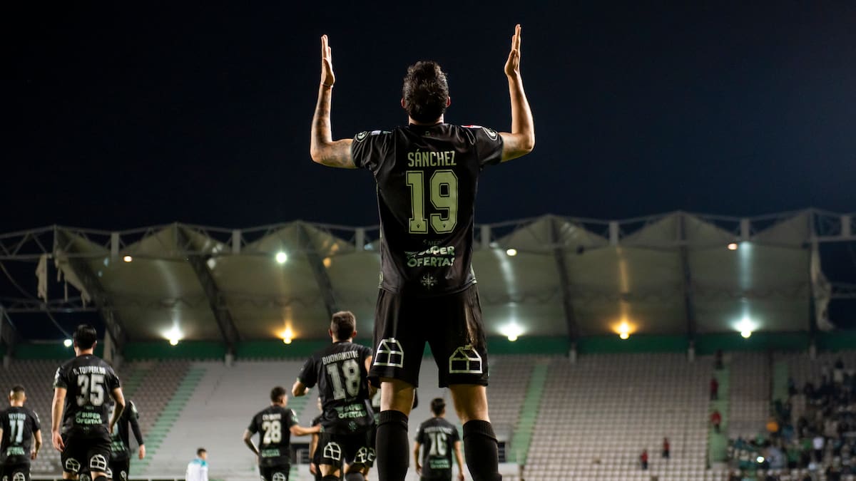 Antes de la “final adelantada”: Deportes Temuco vence a Santiago Wanderers y le da una mano a Cobreloa en la Primera B