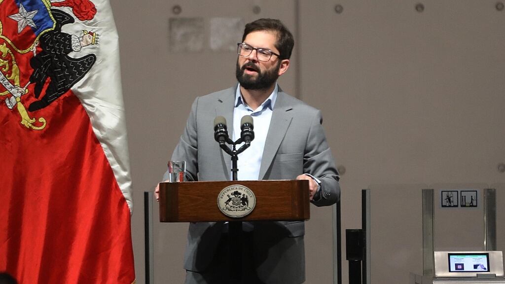 Boric en extensión de Línea 2 Metro de Santiago