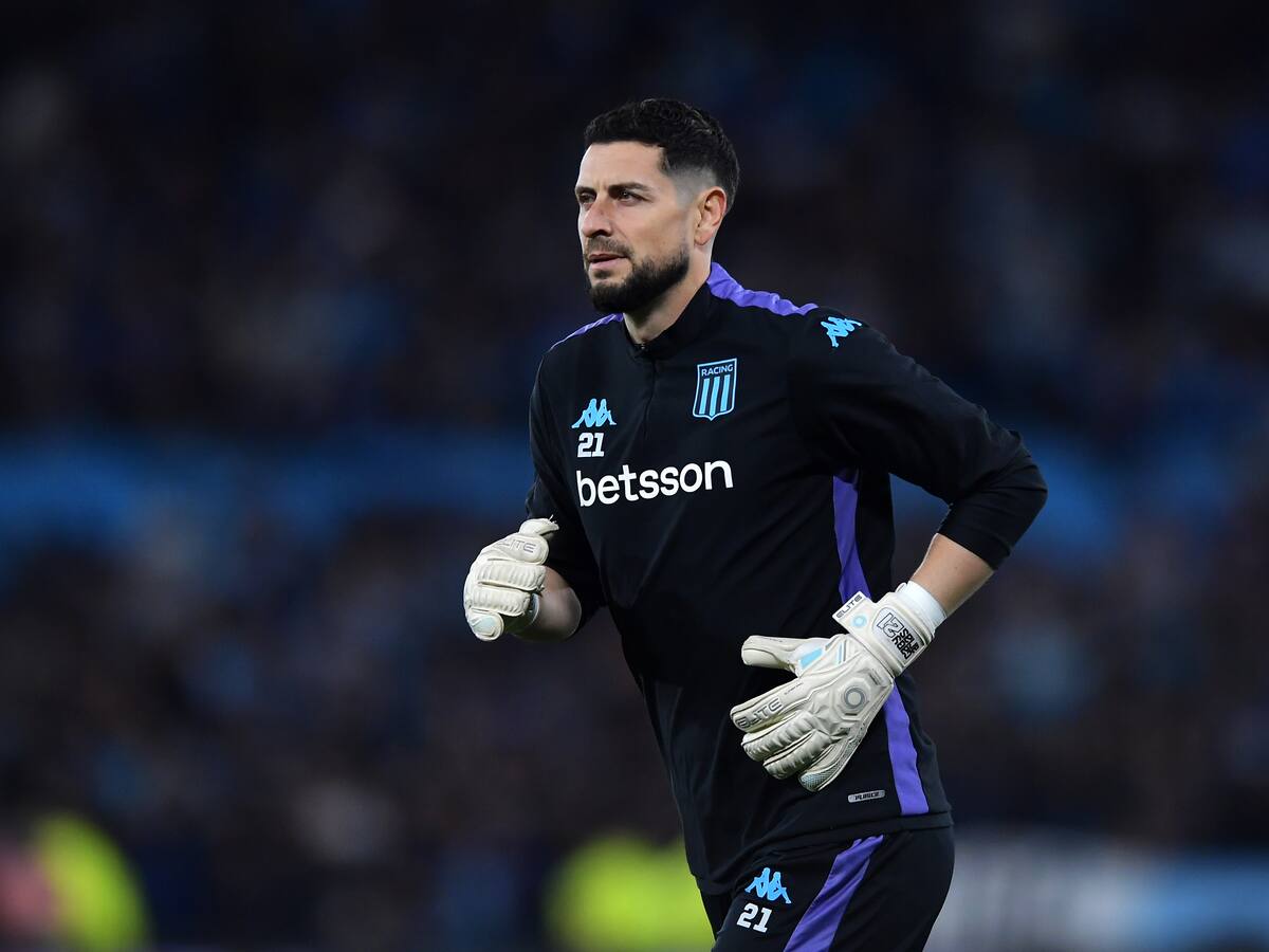 ¿Vuelve al fútbol chileno? Gabriel Arias no renovará con Racing y será jugador libre en 2026