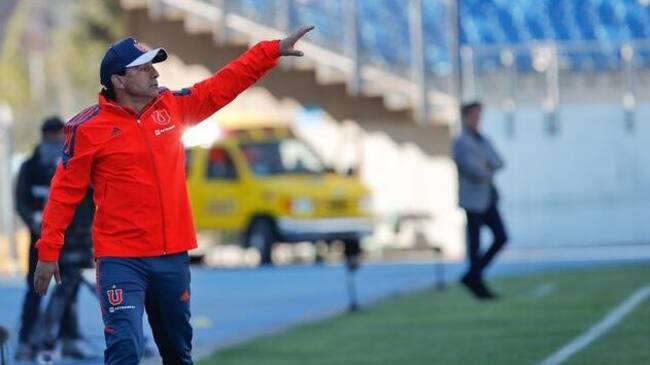 Esteban Valencia criticó al plantel de Universidad de Chile: "Entramos desconectados del juego, no dimos tres pases seguidos"