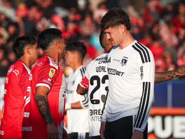 Colo Colo lo da vuelta ante Calera y continúa su racha imparable de victorias