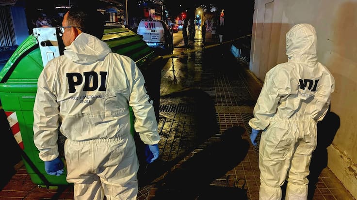 Hallan feto de 25 semanas en contenedor de basura en pleno centro de Copiapó