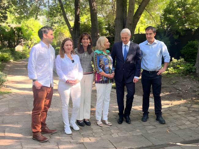 Familia Piñera Morel oficializa su respaldo a José Antonio Kast