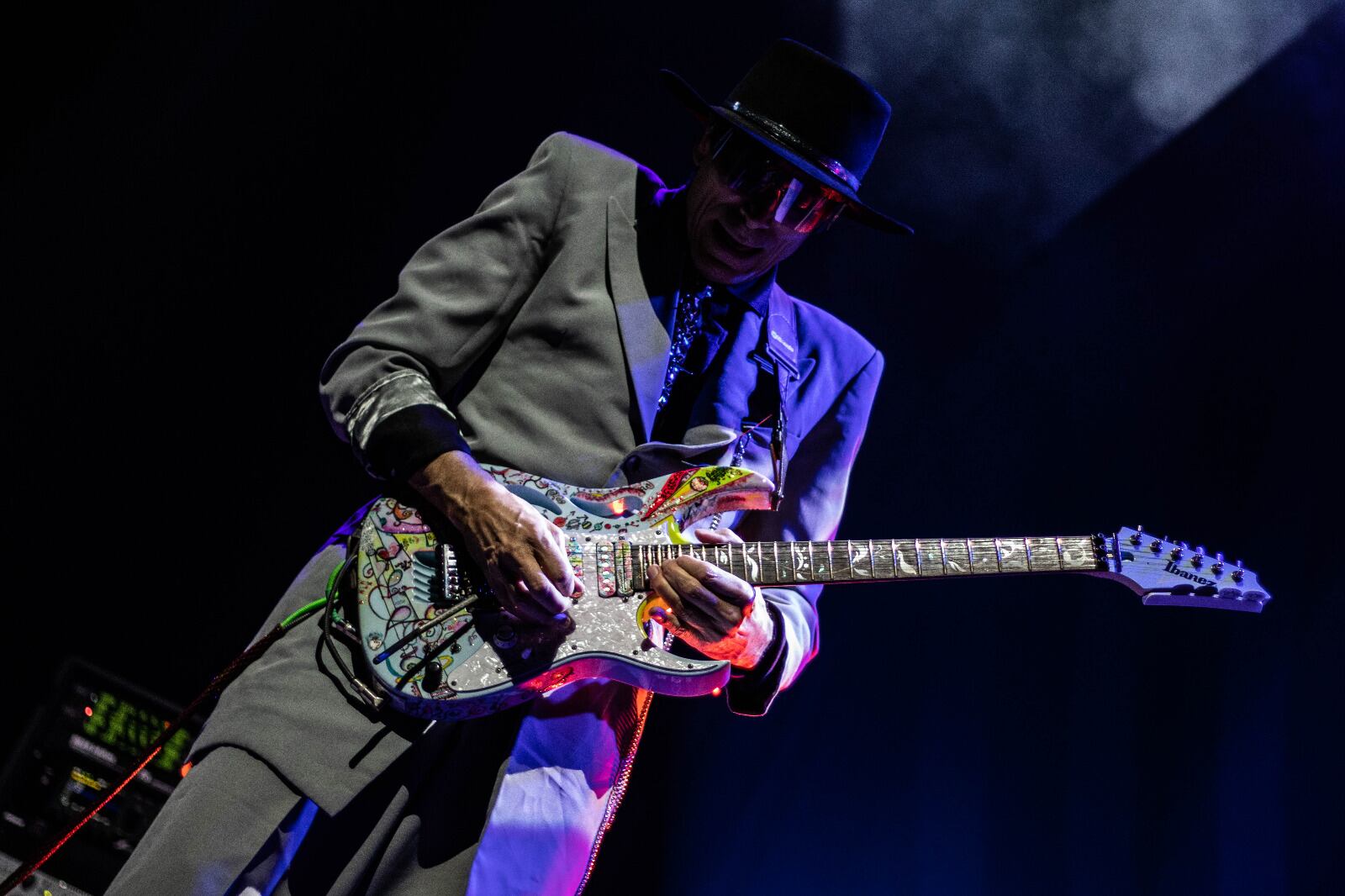 Steve Vai / Kena Luppichini