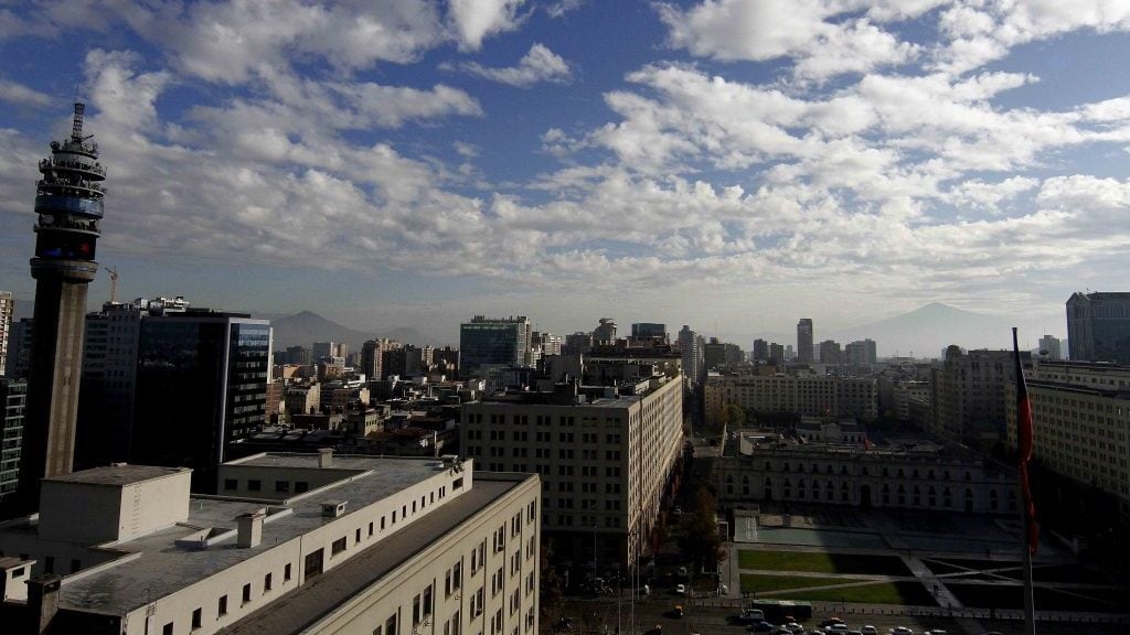 17 de enero: las regiones con más casos nuevos y activos de covid-19