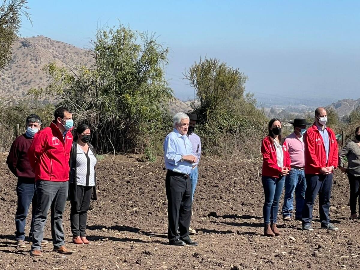 Crisis Hídrica: Presidente Sebastián Piñera anunció que la Región Metropolitana se encuentra bajo emergencia agrícola
