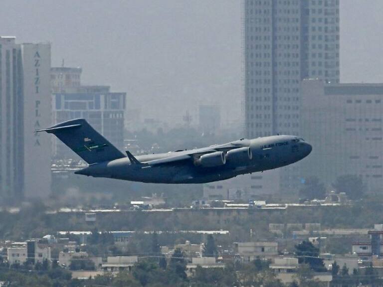 Después de dos décadas: Estados Unidos confirmó la retirada oficial de sus tropas desde Afganistán