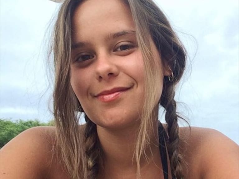 Periodista fue despedido por enfocar trasero a una colega durante entrenamiento de Perú