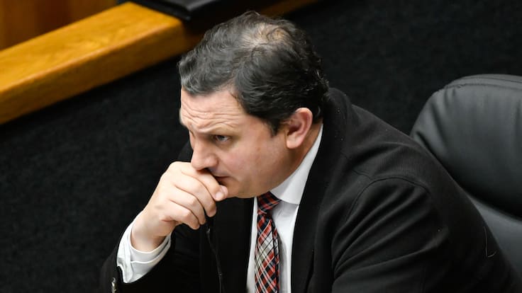 Senador Van Rysselberghe explica ausencia en votación clave y apunta a una “descoordinación” con la UDI