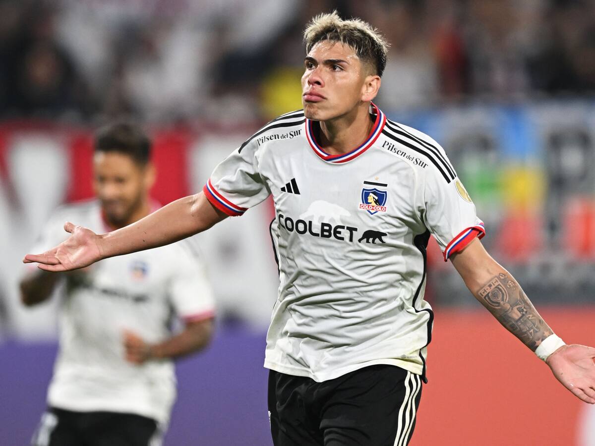 Sorpresa en Colo Colo: desde Argentina aseguran que Boca Juniors busca el fichaje de Carlos Palacios