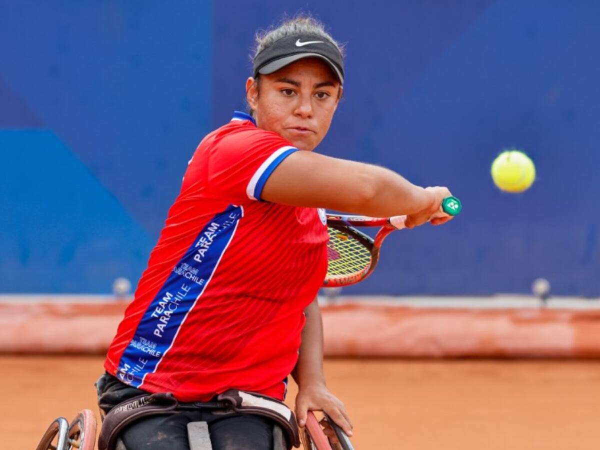 Macarena Cabrillana brilla en su debut y se mete en octavos de final del tenis en silla de ruedas femenino de París 2024