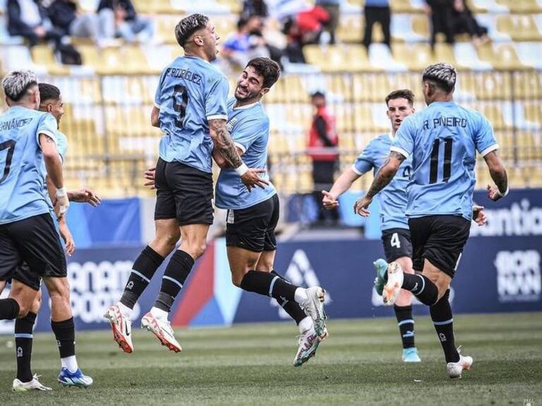 Santiago 2023: Uruguay debuta con triunfo en el fútbol masculino
