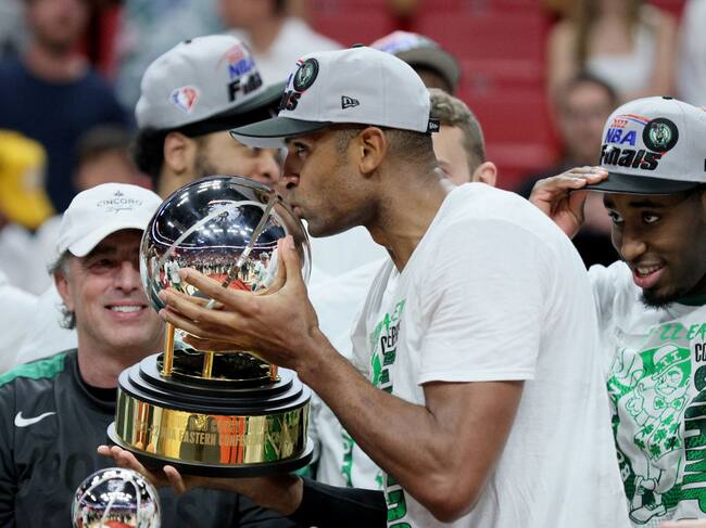 Al Horford campeón Conferencia Este con Boston Celtics.