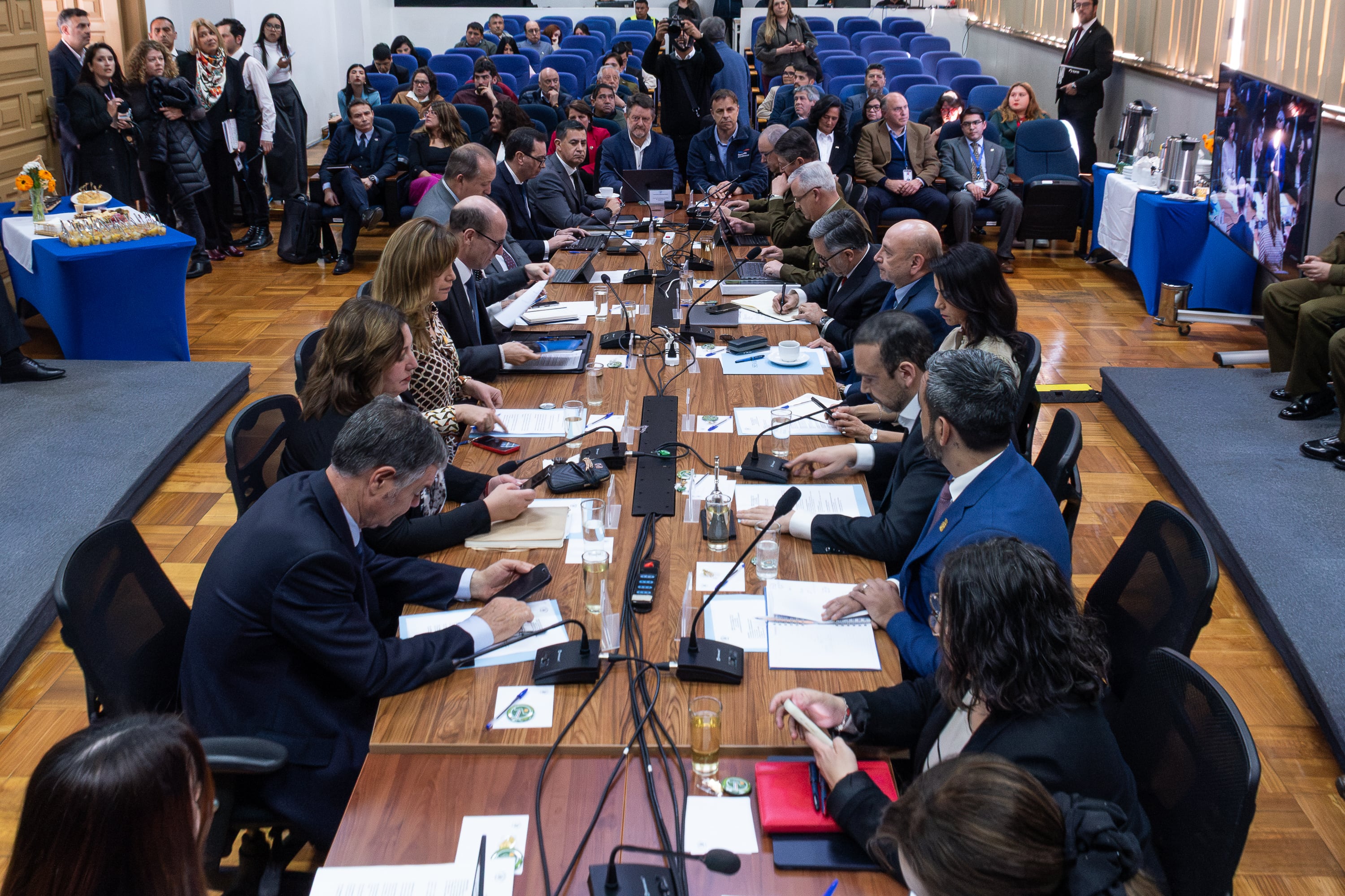 Comisión de Seguridad del Senado sesionó en San Bernardo.