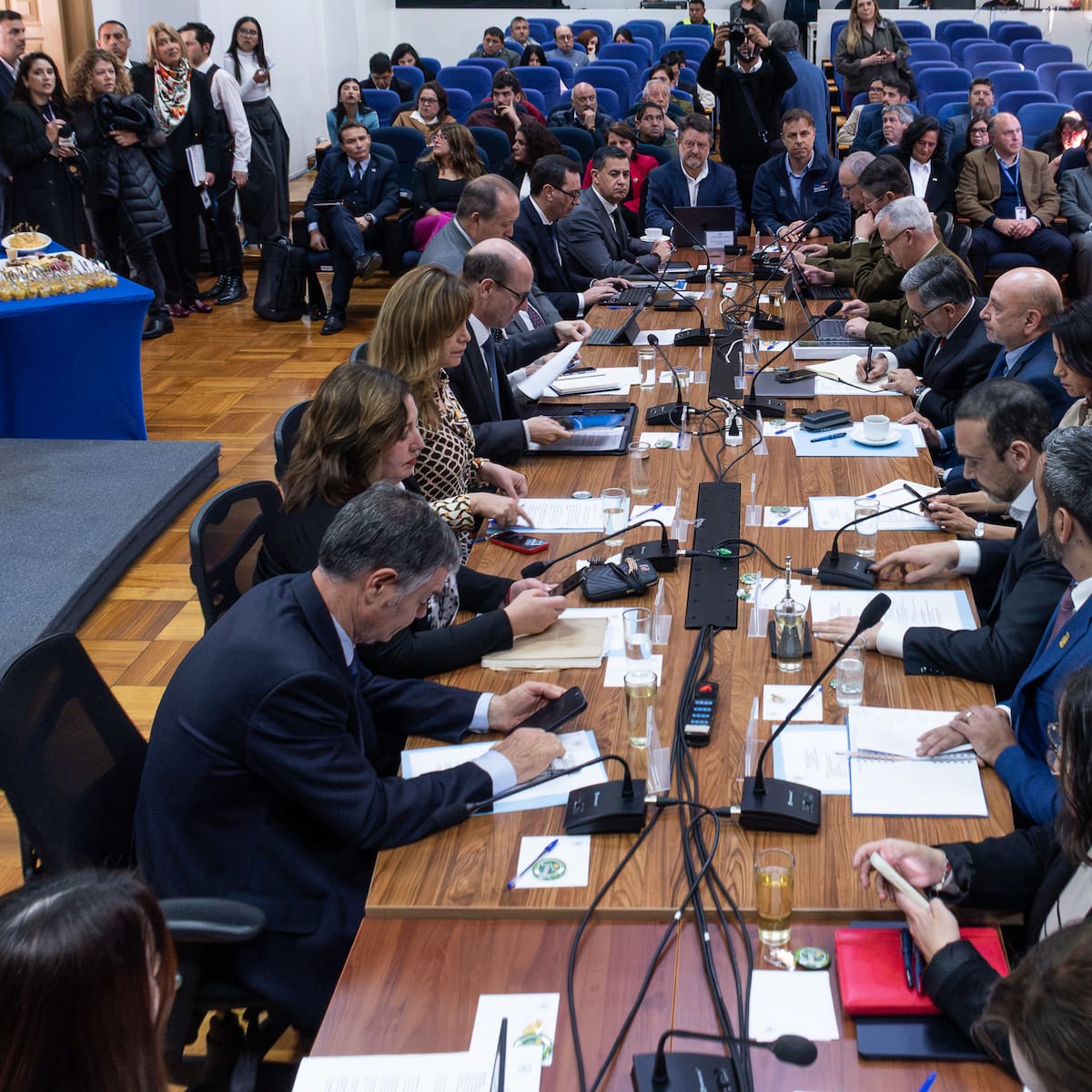 Comisión de Seguridad del Senado sesionó en San Bernardo tras plan de atentado contra el alcalde Christopher White