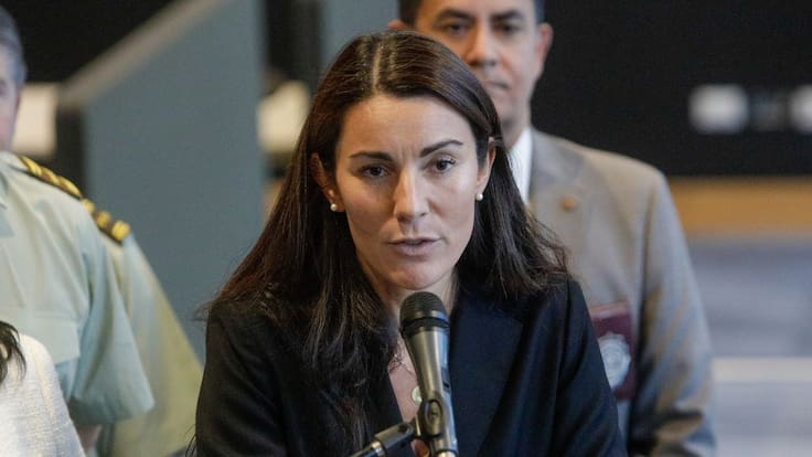 Oposición anuncia reserva constitucional tras aprobación de Escuelas Protegidas