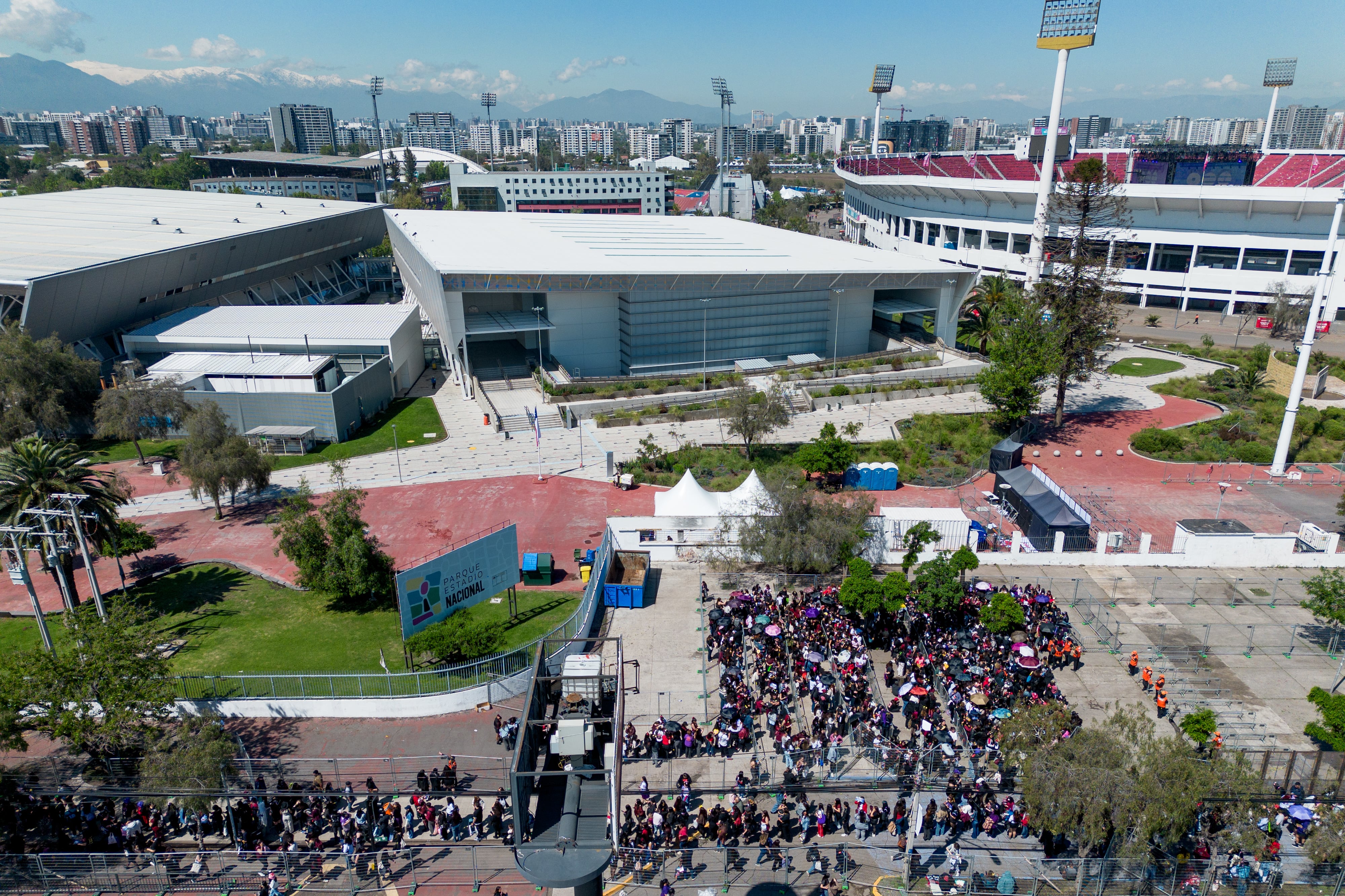 Ministro del Deporte revela el impacto del temporal en el Parque Estadio Nacional y anuncia medidas de apoyo para los deportistas