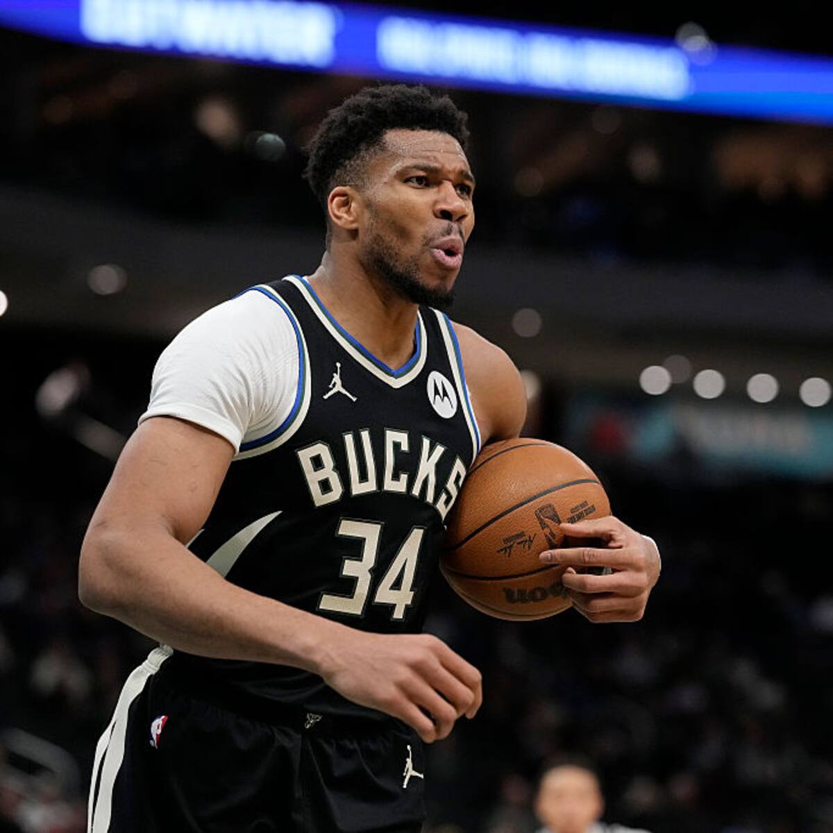 Bombazo en la NBA: Giannis Antetokounmpo deja a los Bucks en un traspaso que remece la liga