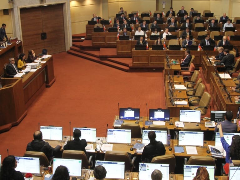 Cámara aprueba ley de Presupuesto 2024 y despacha una parte a Comisión Mixta para seguir discusión