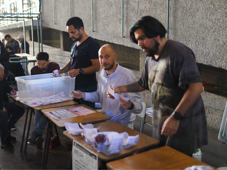 Vocales de mesa en Primarias 2025: cómo revisar con RUT si eres reemplazante para ejercer el rol