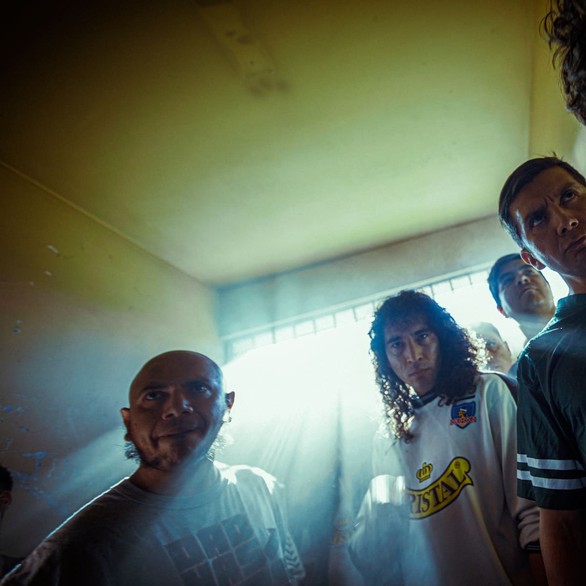 Nuevo adelanto de “Raza Brava”, premiada serie sobre Colo Colo: así se ve el duelo contra Boca Juniors de 1991
