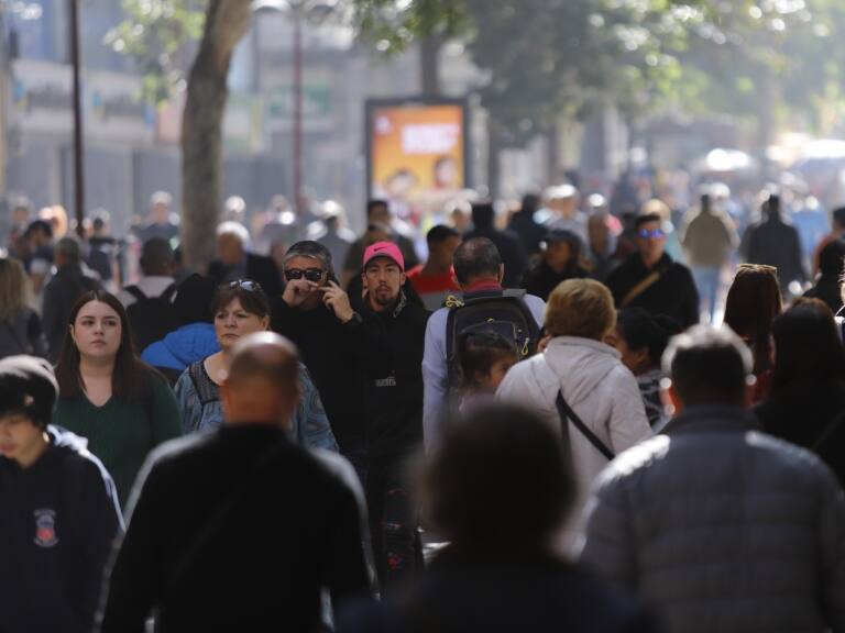 Termómetro de Salud Mental: satisfacción laboral es mayor en trabajadores presenciales