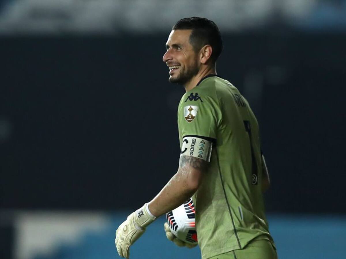 Con Gabriel Arias y Eugenio Mena en cancha, Racing venció a Rentistas y quedó primero en su grupo de Copa Libertadores