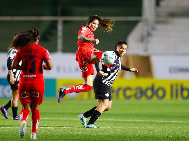 La U no pasó del empate ante Libertad por la Copa Libertadores Femenina