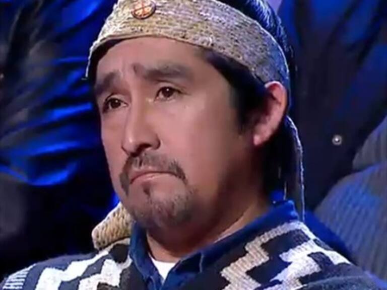 Lonko se querellará contra Piñera por uso de su imagen sin autorización