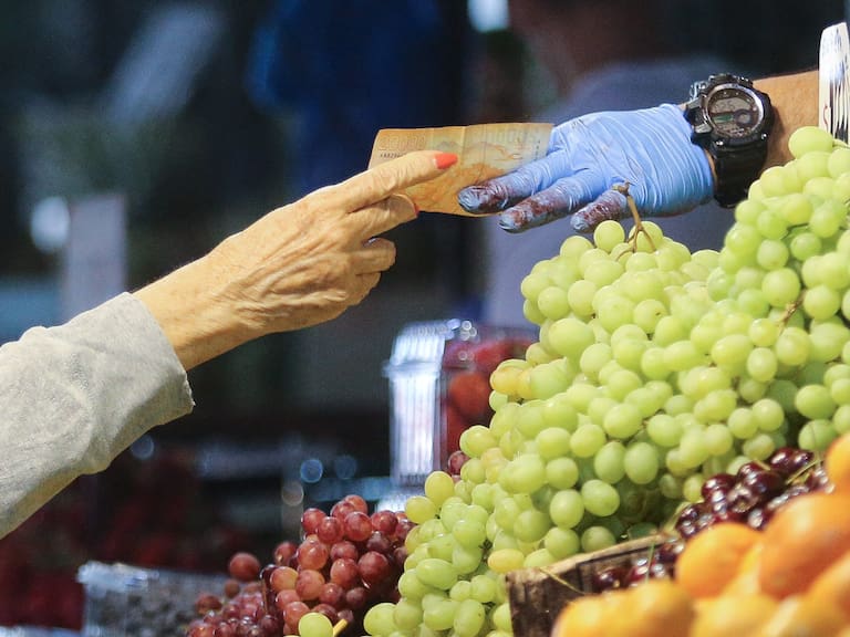 9 de FEBRERO de 2022/ SANTIAGOPrecios de La Vega Central luego que se conocieran los nuevos indicadores del IPC
FOTO: DIEGO MARTIN/AGENCIAUNO