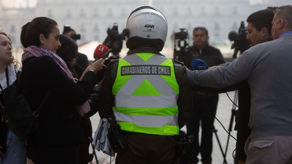 Carabineros, carabinero, 1024x576 jpg ok