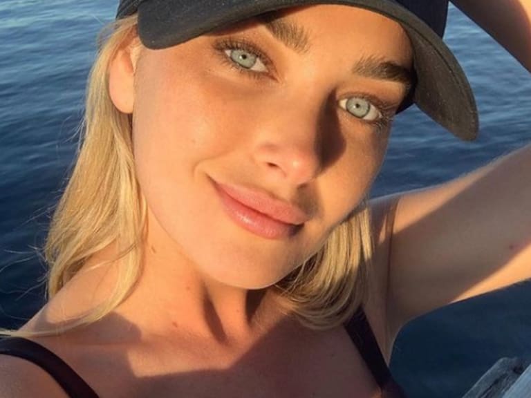 Daniela Nicolás sorprende totalmente calva en video de los Power Peralta