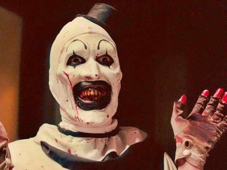El Arte del maquillaje: el extenso proceso de David Howard para convertirse en Art, de “Terrifier”