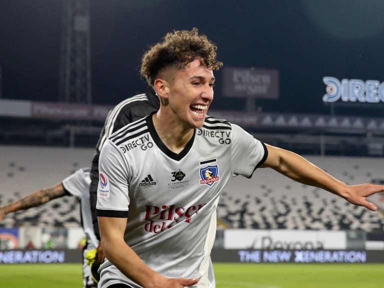 Luciano Arriagada no renovará contrato en Colo Colo y tiene oferta para emigrar a fin de año