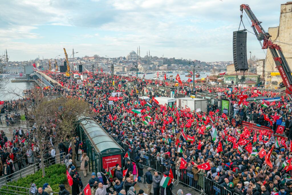 Masiva manifestación a favor de Palestina en la ciudad de Estambul en Turquía, en medio de los ataques de Israel en contra de la Franja de Gaza.