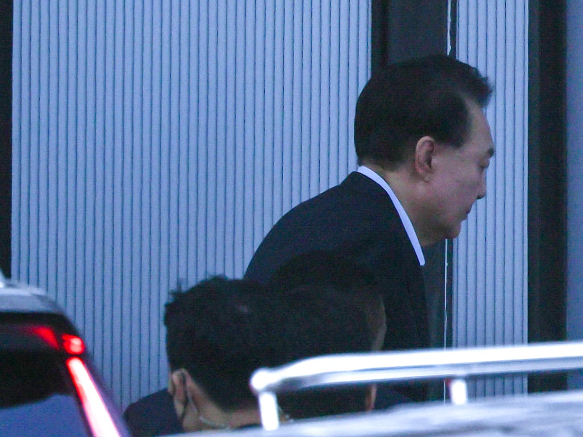 Detienen al presidente destituido de Corea del Sur tras fallido intento de imponer la ley marcial
