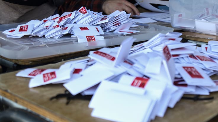 Cientista político apunta a “juego de minorías” por reforma electoral: “Derecha e izquierda están preocupadas por consolidar a su sector”