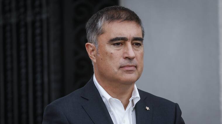18 de marzo del 2020/SANTIAGOMario Desbordes, presidente de Renovacion Nacional, participa del punto de prensa, tras la finalización de la reunión con el Presidente de la Republica, en el Palacio de la Moneda.
FOTO: SEBASTIAN BELTRAN GAETE/AGENCIAUNO