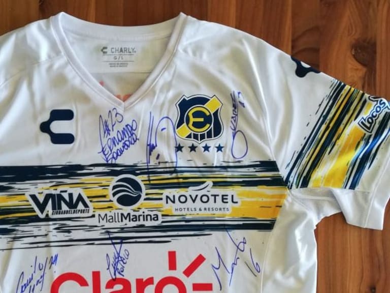 Participa en la subasta de una camiseta autografiada de Everton para apoyar a la ONG Moviendo