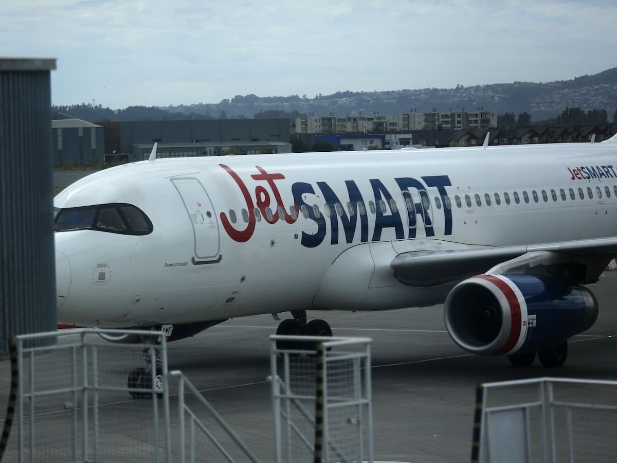 Migraciones embarga cuentas bancarias de Jetsmart por traslado de extranjeros a Chile sin documentación necesaria